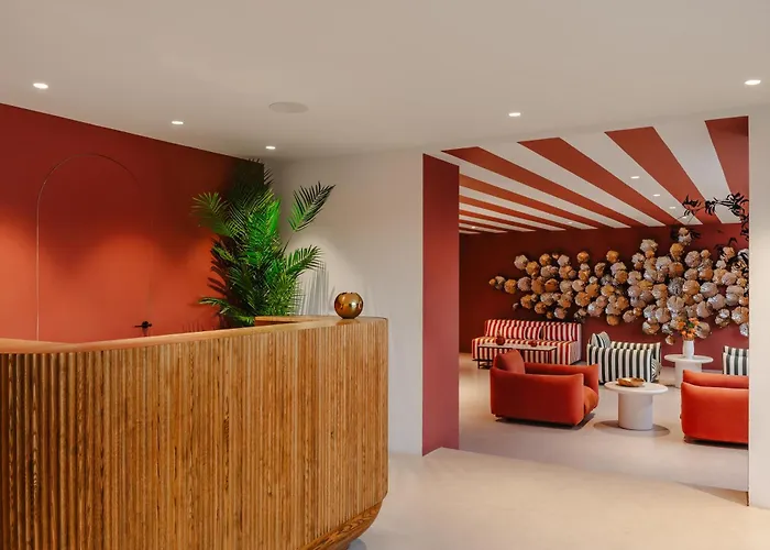 Croco Mykonos Отель Тоурлос