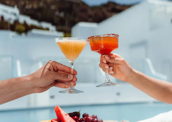 Croco Mykonos Отель Тоурлос