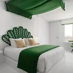 Ξενοδοχείο Croco Mykonos