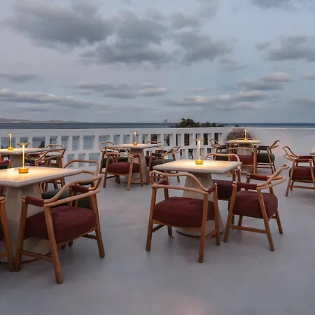Croco Mykonos Hotell 5*
