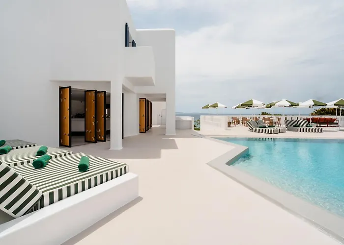 Croco Mykonos Tourlos